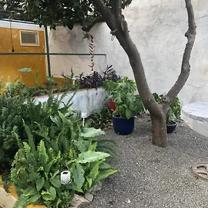 Casa Rustica Com Jardim Privado Apartment